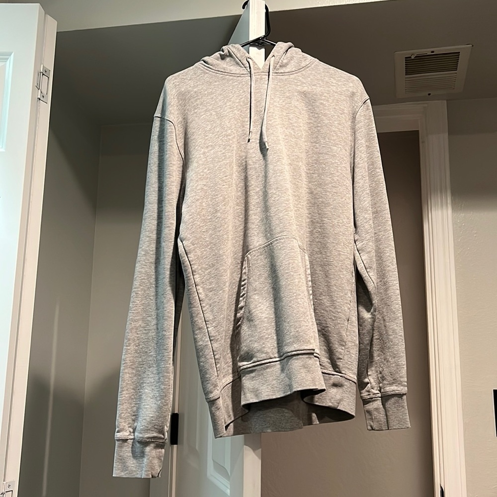 plain grey sweatshirt